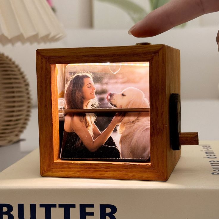 Wooden Rotating Photo Frame – Hand Crank Flip Memory Box